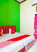 BEDROOM OYO 91583 Dâ€™cost Green Syariah