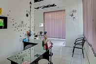 Lobi OYO 91459 Asri House