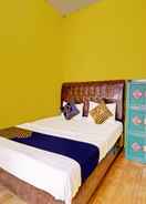 BEDROOM OYO Life 91478 Wisma Aura Syariah