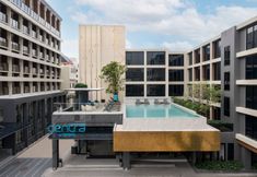 Swimming Pool 3 Centara Life Hotel Bangkok Phra Nakhon