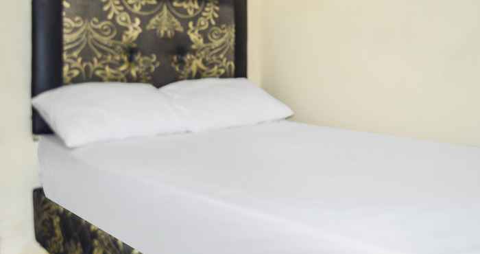 Kamar Tidur OYO 91491 Zalfa Guest House Syariah