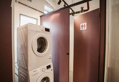 Accommodation Services 4 7 Wonders Capsule Hostel @ Boat Quay