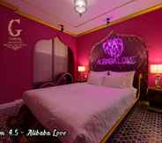 Bedroom 2 Galaxy Hotel 2