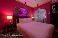 Bedroom Galaxy Hotel 2
