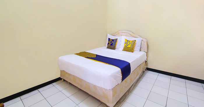 Bedroom SPOT ON 91563 Hotel Meilias