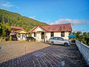 Exterior 4 OYO 91562 Hotel & Cafe Angkasa Golat