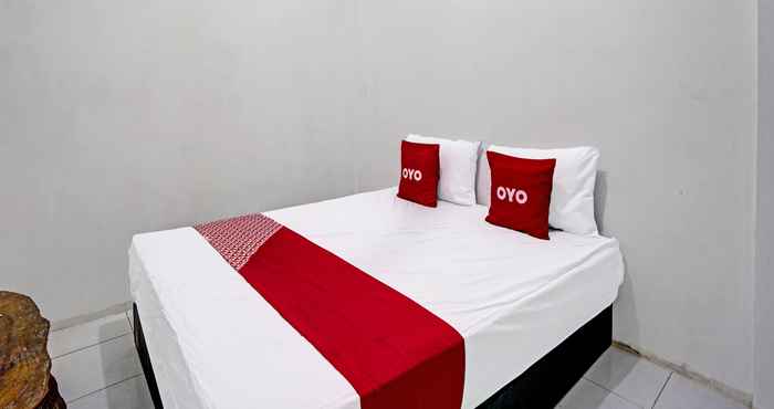 Bedroom OYO 91612 Villa A1