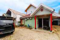 Bangunan OYO 91607 Steze Guest House Syariah