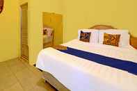 Kamar Tidur SPOT ON 91540 Ukuh Guesthouse