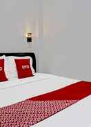 BEDROOM OYO 91599 Penginapan Mutiara Madiun