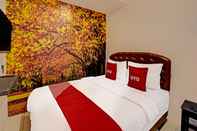 Bedroom SUPER OYO 91618 Hotel Nawangwulan