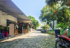 Exterior 5 Collection O 91604 Yuni Inn Az-zikra Syariah