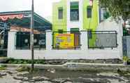 Bangunan 3 SPOT ON 91606 Nadin Guest House Syariah