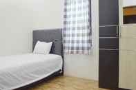 Kamar Tidur SPOT ON 91616 Kharisma Guest House