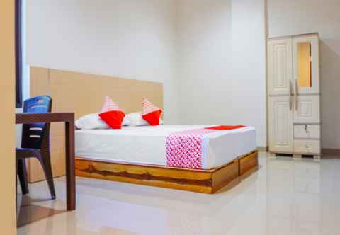 Kamar Tidur OYO 91648 Losari Homestay