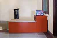 Lobby OYO 91649 Orange Homestay Makassar