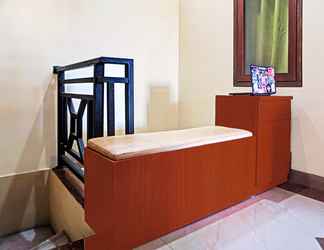 Sảnh chờ 2 OYO 91649 Orange Homestay Makassar