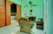 ล็อบบี้ 6 SPOT ON 91630 Mabar Homestay Syariah