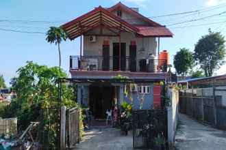 Luar Bangunan 4 SPOT ON 91623 Pj Guest House Syariah