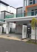 EXTERIOR_BUILDING MyHome Kayangan Villa Mlk C10