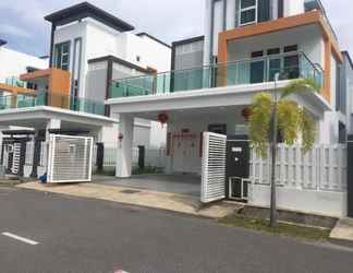 Exterior 2 MyHome Kayangan Villa Mlk C10