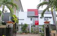 Bangunan 3 OYO 91665 D'prof Exclusive Guesthouse