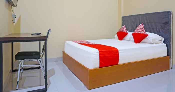 Kamar Tidur OYO 91668 Homestay Anitha Syariah Makassar