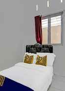 BEDROOM SPOT ON 91699 Homestay Hj Lela Syariah