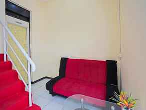 Lobby 4 OYO 91727 Luxury Homestay Sidoarjo