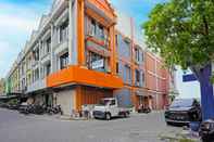 Luar Bangunan OYO 91727 Luxury Homestay Sidoarjo