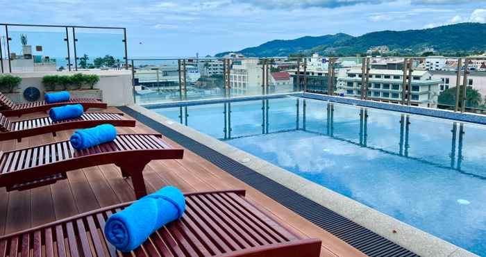 Swimming Pool Centro One Patong