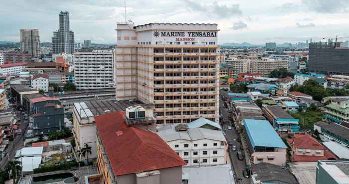 Luar Bangunan Marine Yensabai Pattaya