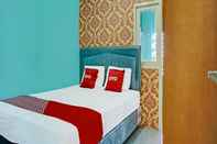 Bedroom OYO 91731 Home Stay Elis Cateliya