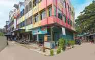 Luar Bangunan 2 SPOT ON 91732 Rani Homestay Syariah