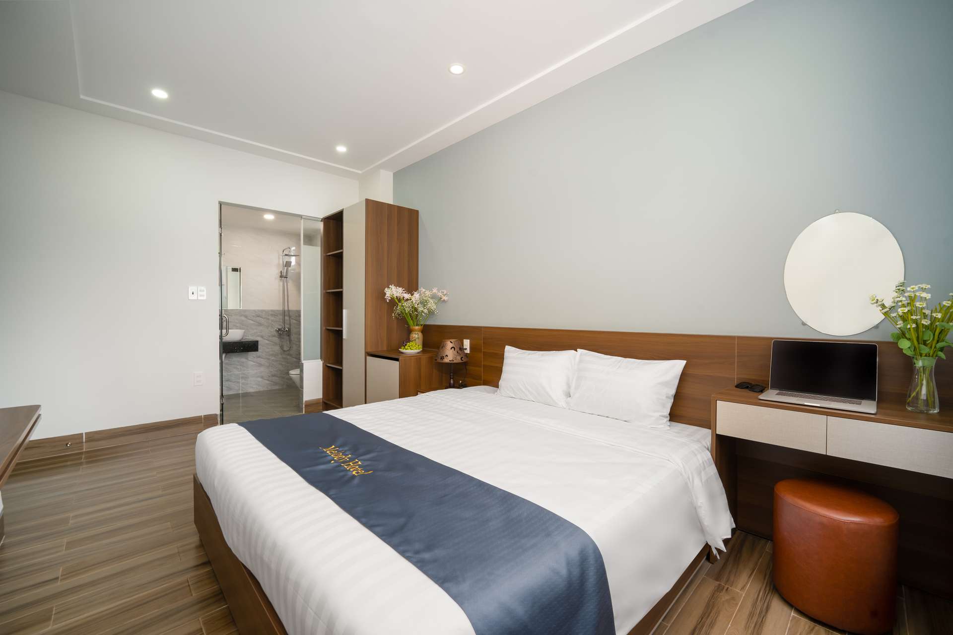Melody Hotel - Khách sạn đường Hồ Nghinh Đà Nẵng