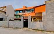 Exterior 3 OYO 91547 Graha Hermawan Guest House Syariah