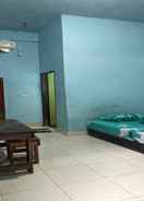 BEDROOM EXPRESS O 91669 Kost Amel