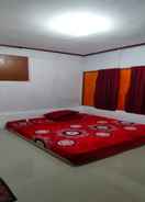 BEDROOM EXPRESS O 91702 Mandeh Homestay Syariah