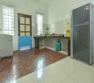 Common Space 2 OYO HOME 90646 Casaria Paka Homestay