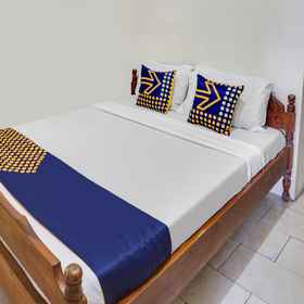 Bedroom 1 호텔 O Griya Cendekia Syariah, 마디운 호텔