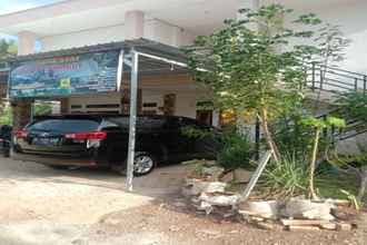 Exterior 4 EXPRESS O 91722 Home Stay Dan Sewa Mobil Jhon's Family