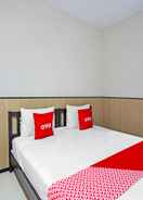BEDROOM Super OYO 91710 Hotel Anugerah 