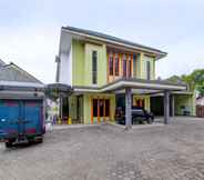 Exterior 4 SUPER OYO 91748 Wisma Pkpri Purworejo