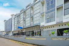 Luar Bangunan OYO 91742 Ivy Hotel