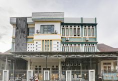 外觀 2 SPOT ON 91770 441 Pemuda Homestay