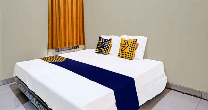 Bedroom SPOT ON 91756 Alif House Syariah