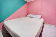 Kamar Tidur SPOT ON 91781 Solo Baru Homestay Syariah