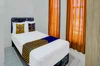 Bedroom SPOT ON 91789 Kost Umik Sidoarjo Syariah