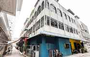 Bangunan 2 SPOT ON 91792 Solo Baru 2 Homestay Syariah