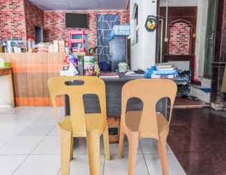 Sảnh chờ 2 SPOT ON 91792 Solo Baru 2 Homestay Syariah